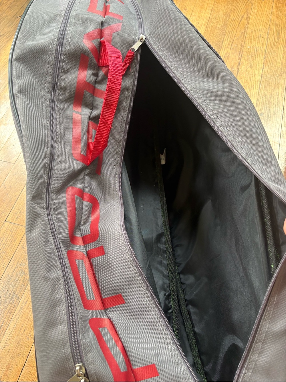 Wilson Pro Staff Tennis Racket Bag | Gray & Red | Multi-Compartment ๐พ - Picture 5 of 16